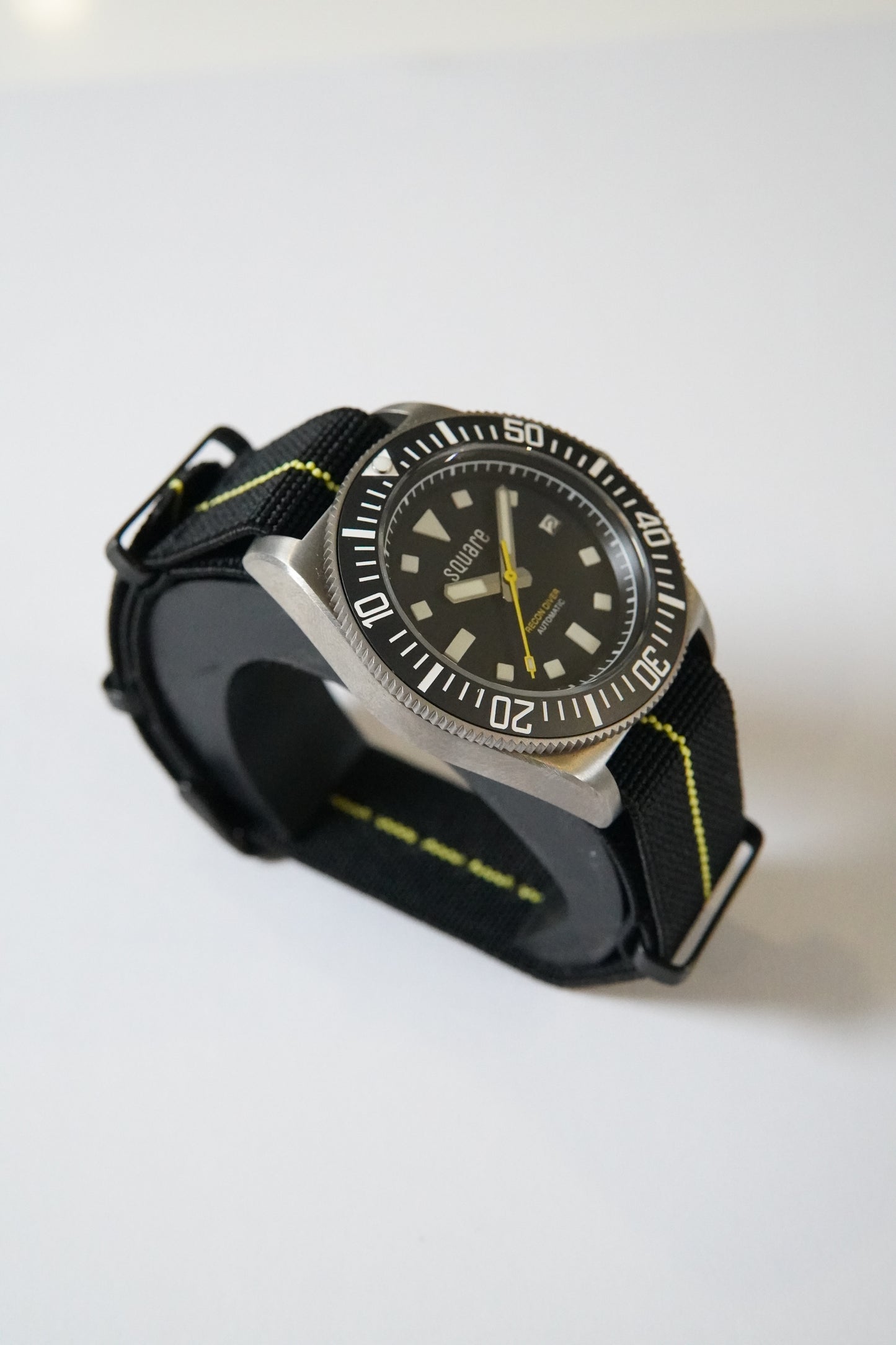 Recon Diver